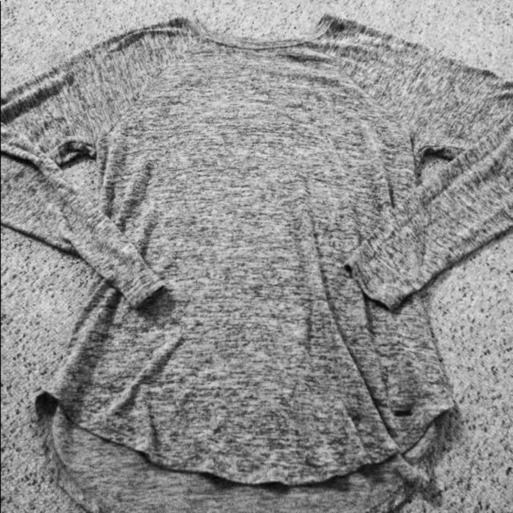 Love sleeve top HOLLISTER